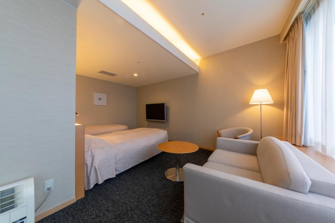 Hotel Landmark Vakajama Kültér fotó